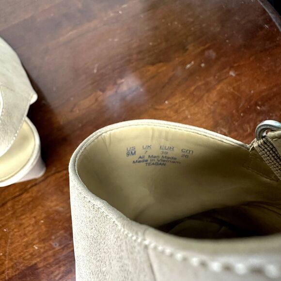 Naturalizer Teagan Slingback Heels Beige Size 9M Peep Toe Sandals Comfort - Picture 8 of 8